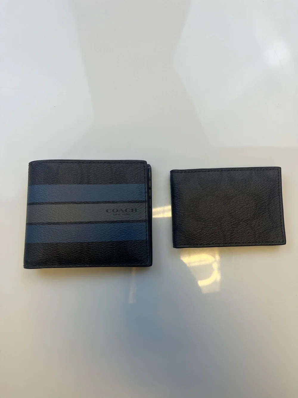 Coach Men’s Monogram Bifold Wallet N129-17
